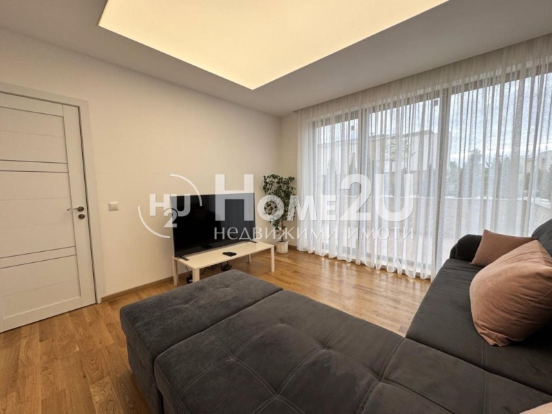 Продава МНОГОСТАЕН, гр. Варна, Бриз, снимка 2 - Апартаменти - 53498089