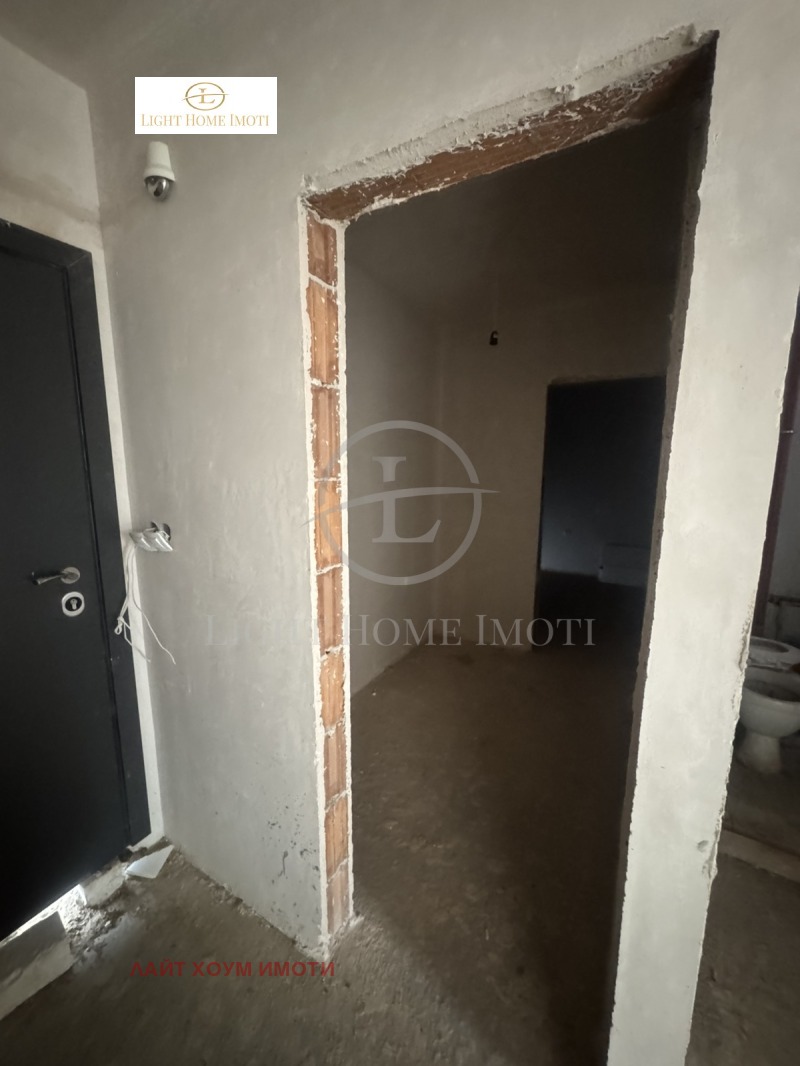 En venta  Oficina Plovdiv , Karshiyaka , 735 metros cuadrados | 62536045 - imagen [14]