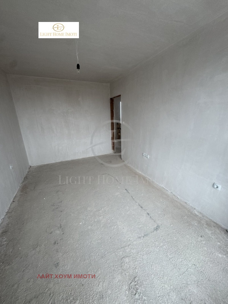 En venta  Oficina Plovdiv , Karshiyaka , 735 metros cuadrados | 62536045 - imagen [11]