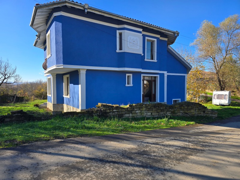 Продава КЪЩА, с. Велчево, област Велико Търново, снимка 3 - Къщи - 42644504