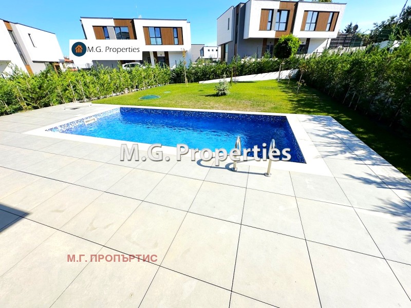 Продава КЪЩА в град Варна, м-т Горна Трака - 280 кв.м / 549 900 € » 1 075 510.92 лв., М.Г. ПРОПЪРТИС