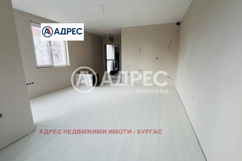 Продава  1-стаен, област Бургас, к.к. Слънчев бряг • 65 319 EUR • ID 30075767 — holmes.bg - [1] 