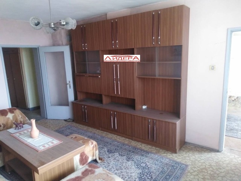 Продава  2-стаен, град Пловдив, Въстанически •  122 900 EUR • ID 54102760 — holmes.bg - [1] 