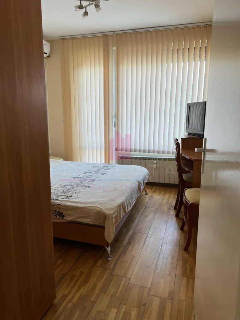 Продава 3-СТАЕН, гр. Русе, Център, снимка 3 - Апартаменти - 52466266