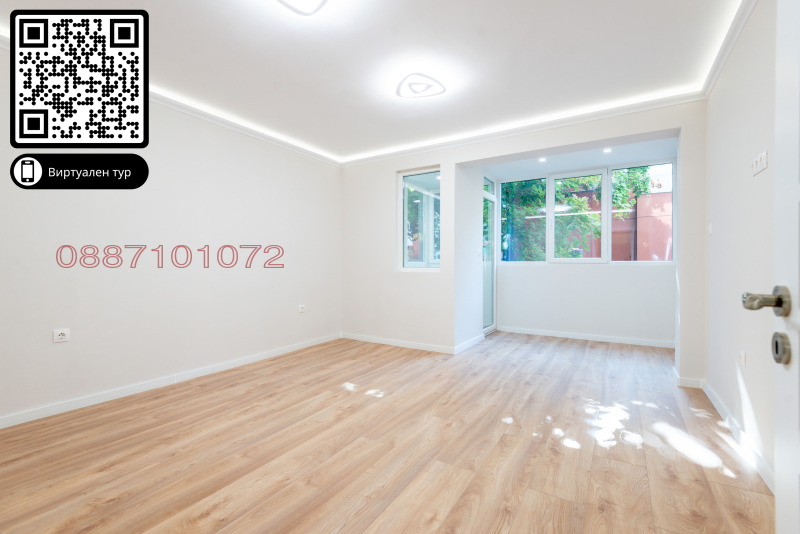 Продава  3-стаен град Варна , Спортна зала , 76 кв.м | 76854048