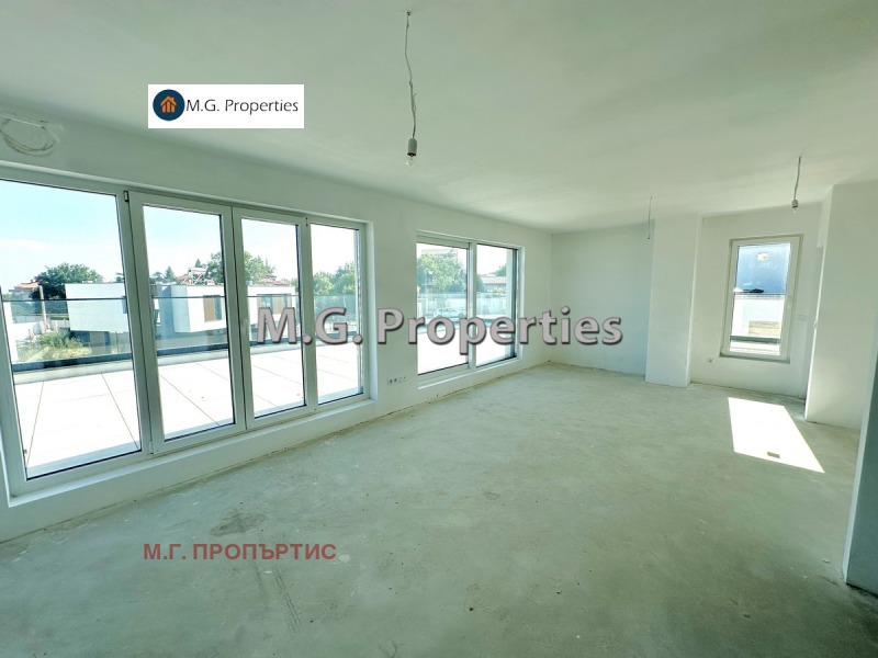 Продава КЪЩА, гр. Варна, м-т Горна Трака, снимка 14 - Къщи - 50552434