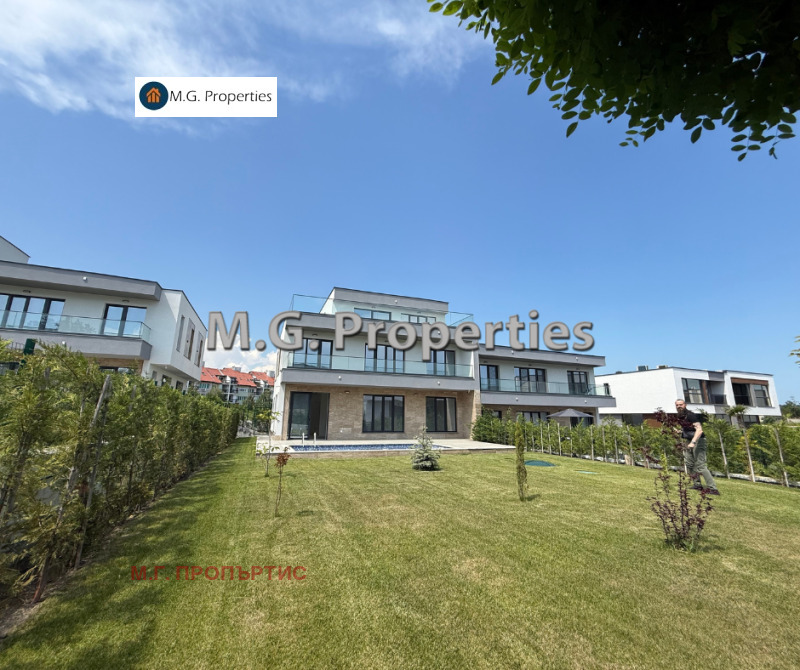 In vendita  Casa Varna , m-t Gorna Traka , 280 mq | 66296421 - Immagine [3]