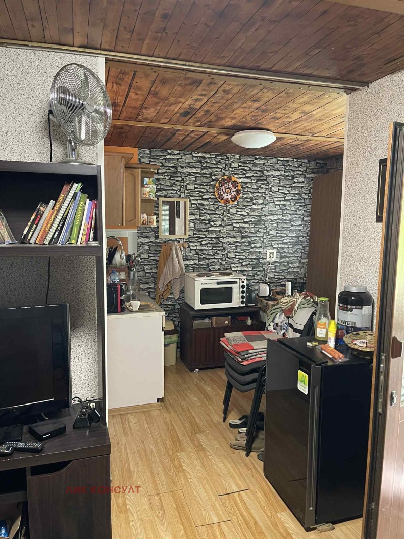 Продава  Вила град Търговище , Вилна зона , 33 кв.м | 73136905 - изображение [2]
