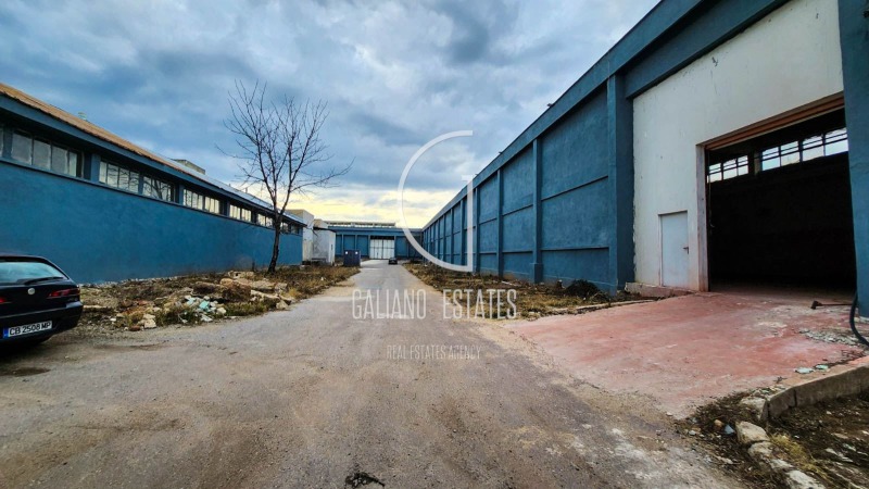 À venda  Construção industrial Sofia , Svetovratchene , 12000 m² | 21778055 - imagem [3]