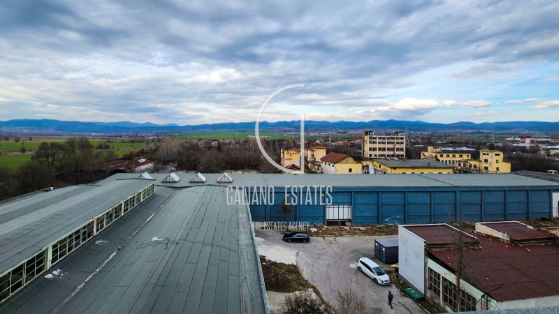 À venda  Construção industrial Sofia , Svetovratchene , 12000 m² | 21778055 - imagem [2]