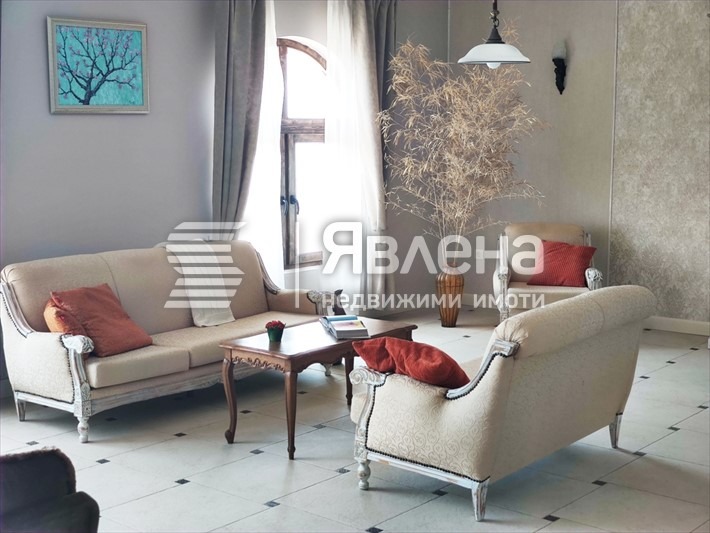 Продава ХОТЕЛ, с. Емона, област Бургас, снимка 6 - Хотели - 54359416