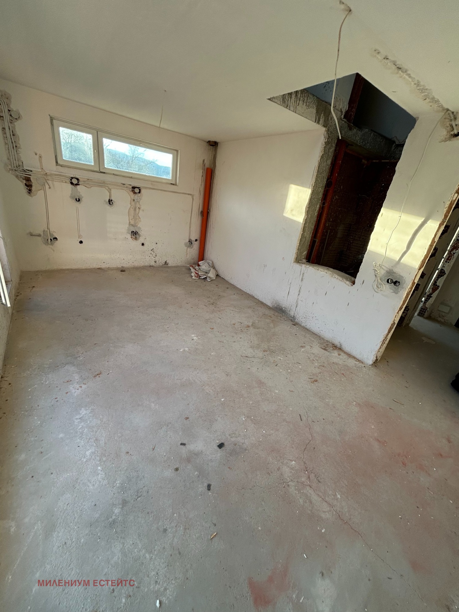 Продава МНОГОСТАЕН, гр. София, м-т Гърдова глава, снимка 2 - Апартаменти - 53299523