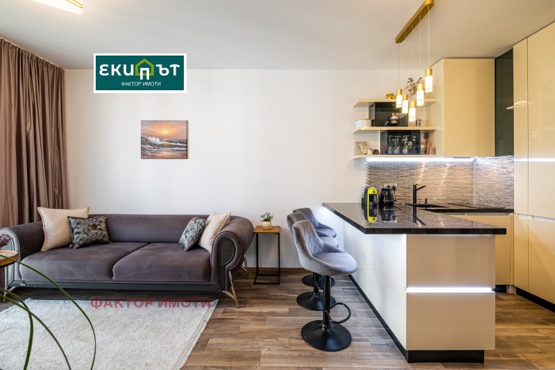 De vânzare  Studio Varna , c.c. Sv.Sv. Constantin i Elena , 54 mp | 35284540 - imagine [3]