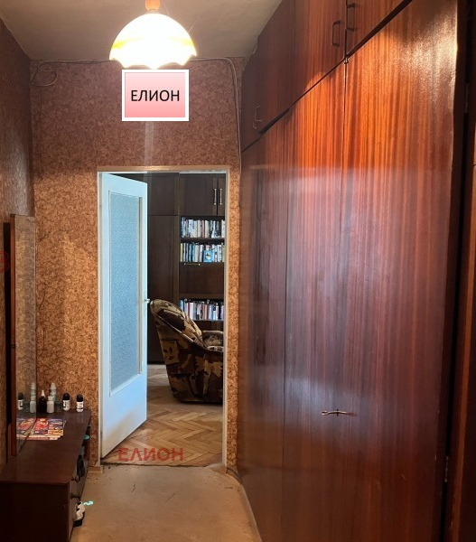 Продава 2-СТАЕН, гр. Перник, Изток, снимка 4 - Апартаменти - 52689236