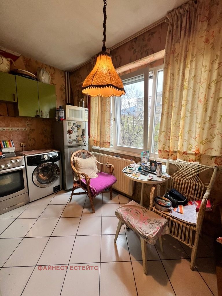 Продава 2-СТАЕН, гр. София, Борово, снимка 14 - Апартаменти - 54257739