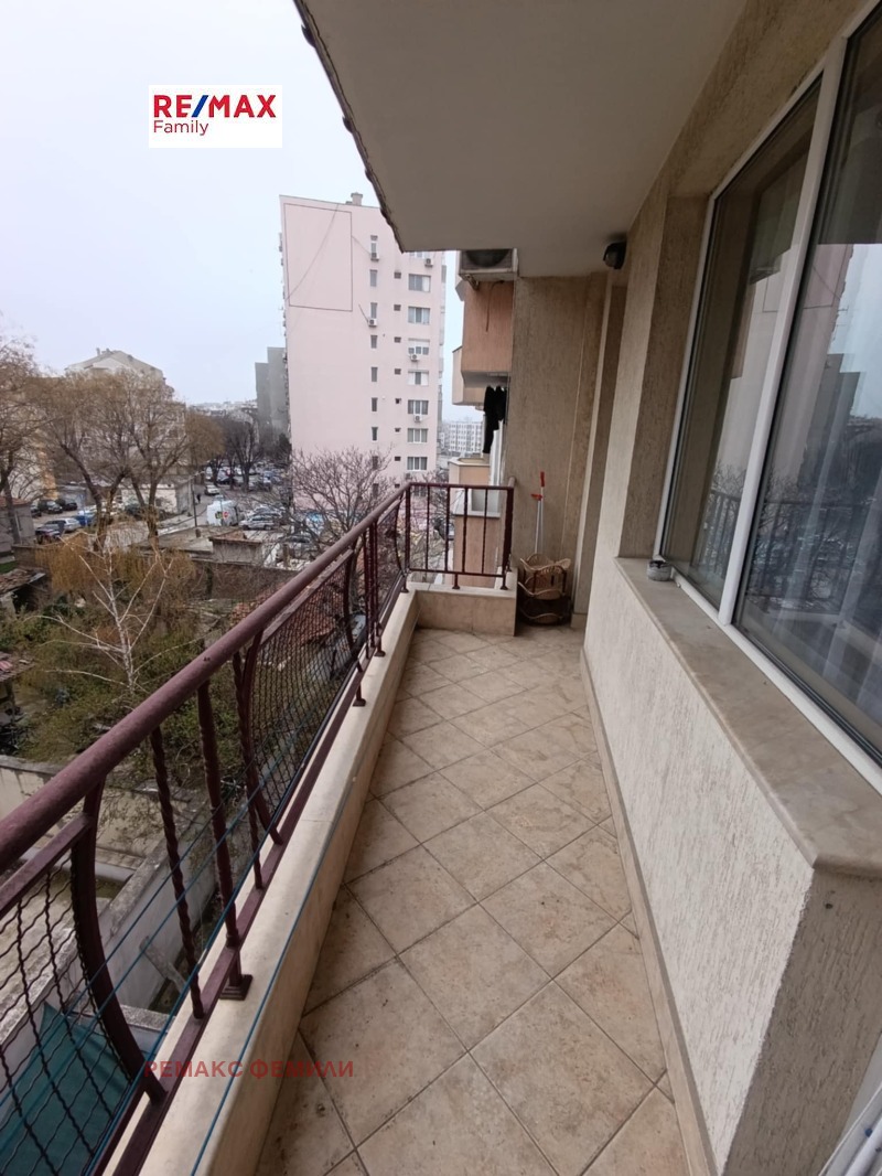 À venda  2 quartos Varna , Liatno kino Trakiia , 90 m² | 43071642 - imagem [2]