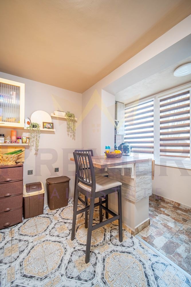 Продава 3-СТАЕН, гр. Варна, Галата, снимка 10 - Апартаменти - 53945077