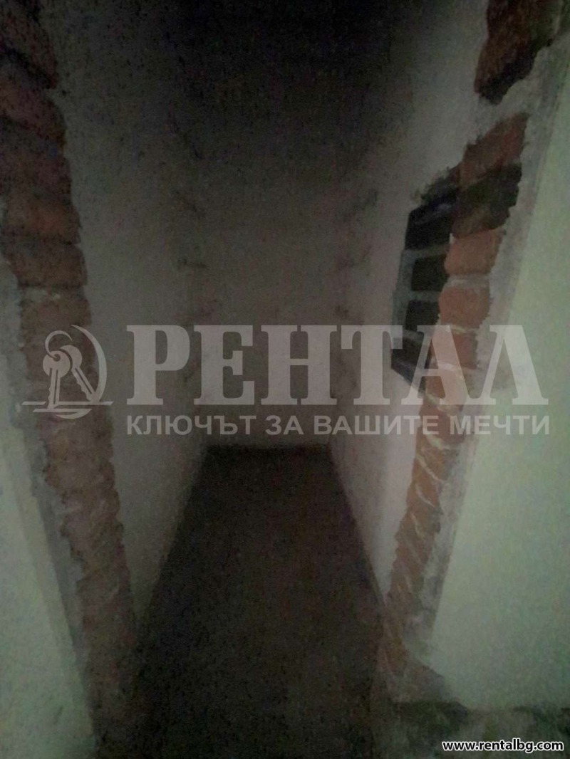 Продава ЕТАЖ ОТ КЪЩА, гр. Пловдив, Център, снимка 5 - Етаж от къща - 52704888