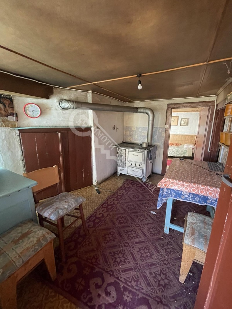 Продава КЪЩА, с. Караиванца, област Габрово, снимка 13 - Къщи - 53450677