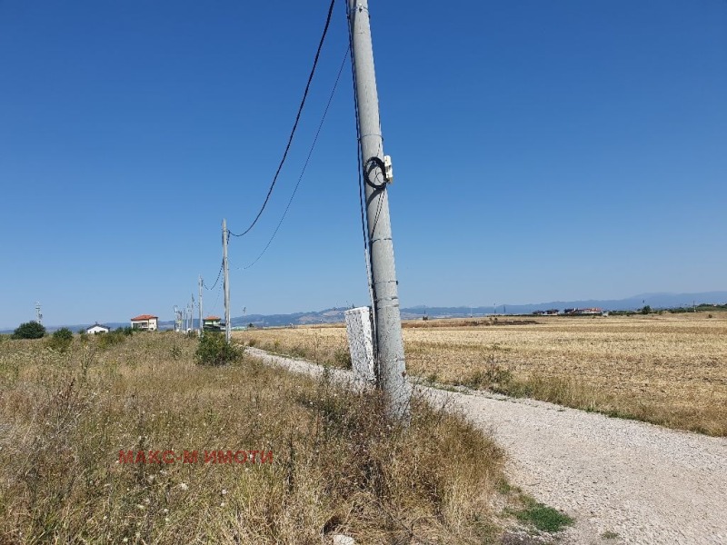 Na prodej  Spiknutí oblast Sofia , Cherakovo , 7000 m2 | 86947533