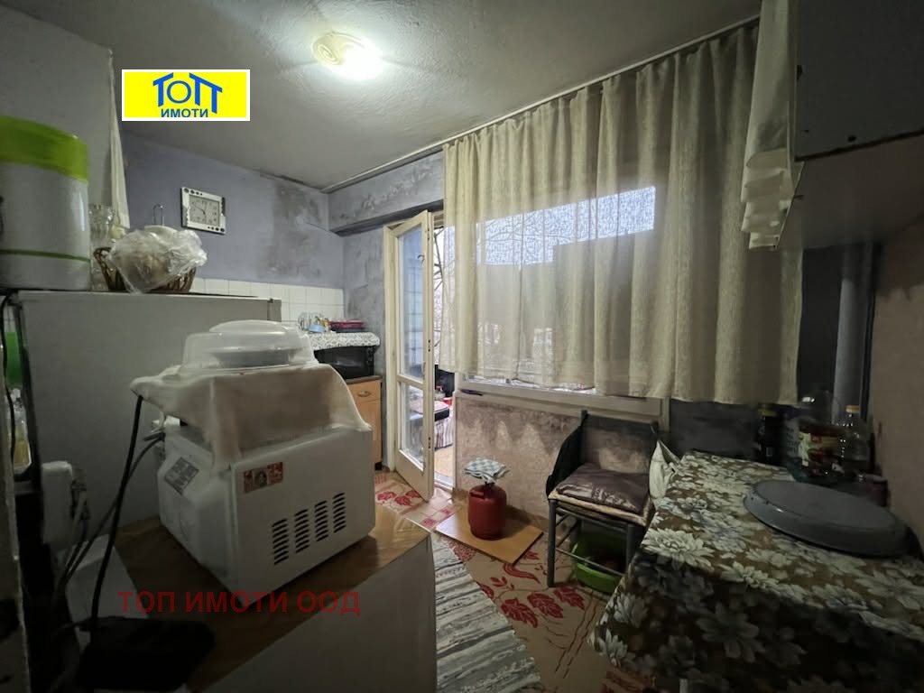 Продава 2-СТАЕН, гр. Русе, Здравец Изток, снимка 2 - Апартаменти - 53425297