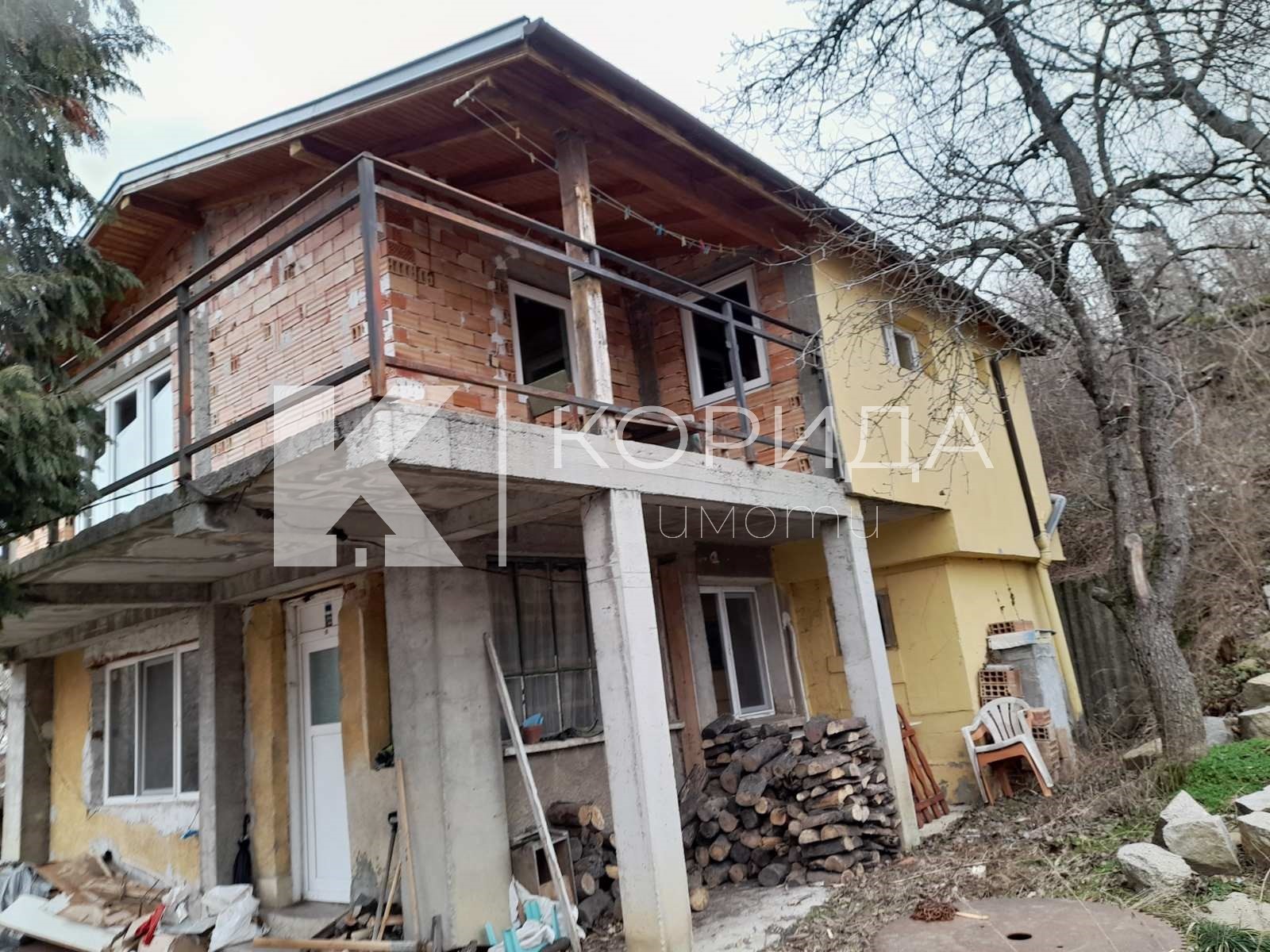 Продава КЪЩА, гр. София, с. Владая, снимка 2 - Къщи - 53813871