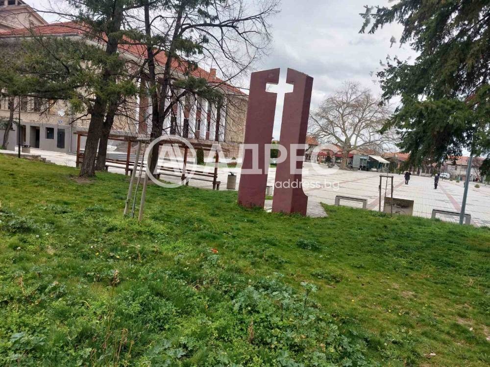 Продава КЪЩА, гр. Перущица, област Пловдив