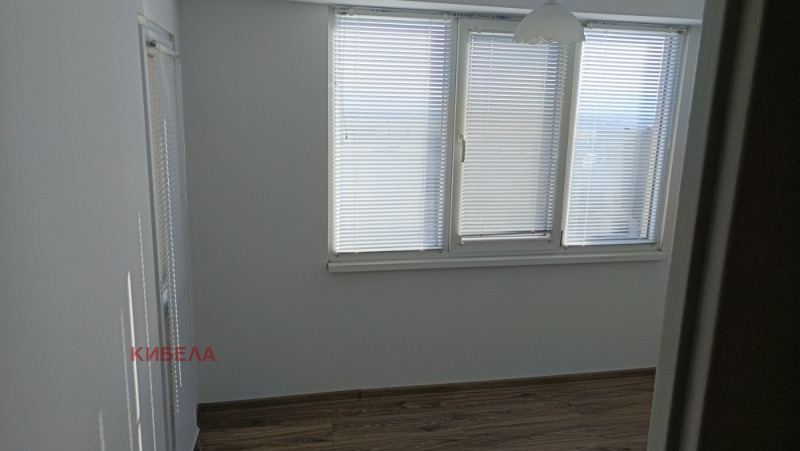 À venda  2 quartos Região Pernik , Radomir , 65 m² | 94713984 - imagem [8]