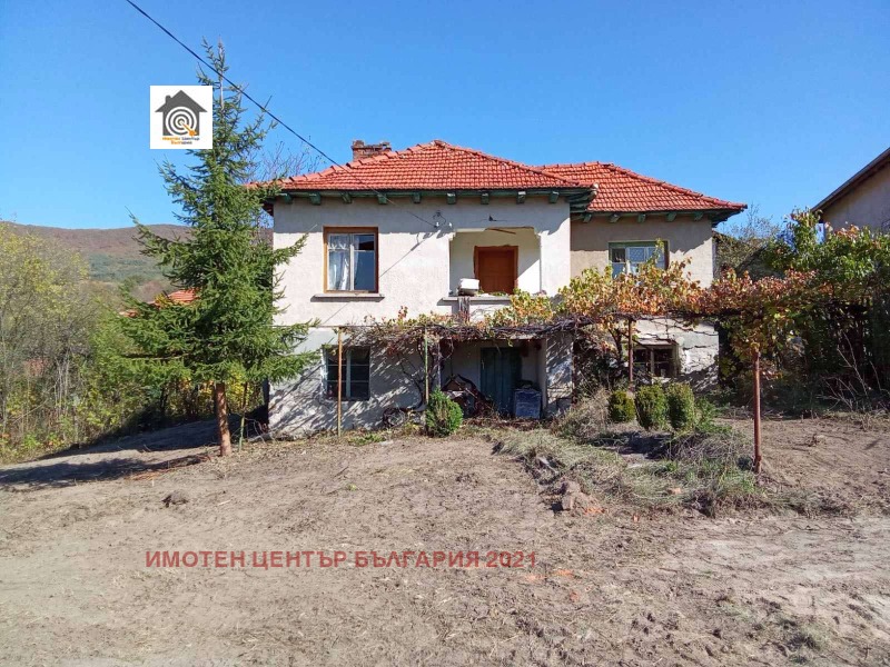 Продава  Къща, област София, с. Очуша • 38 998 EUR • ID 12232402 — holmes.bg - [1] 