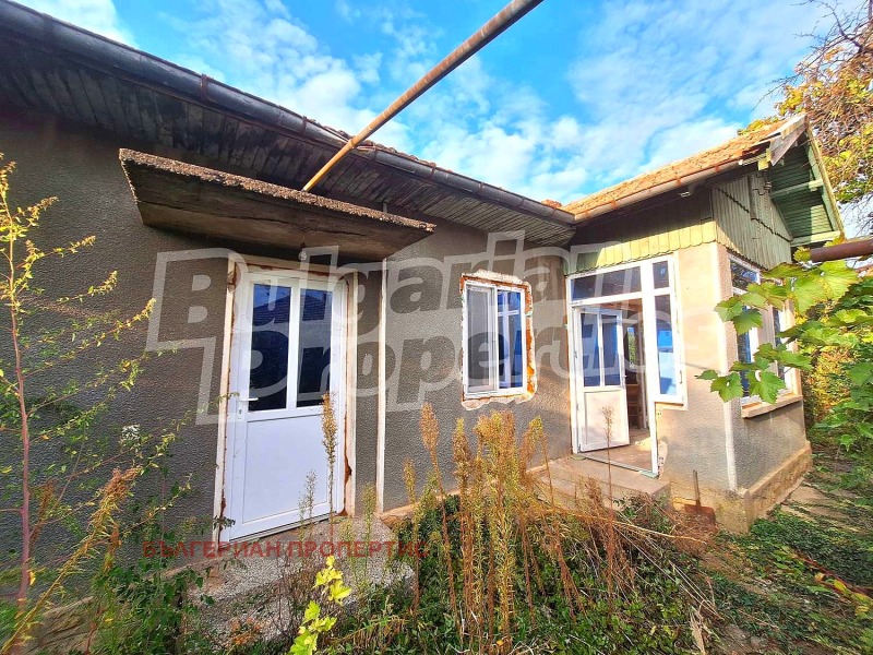 Продава КЪЩА, с. Градище, област Плевен, снимка 3 - Къщи - 52233858