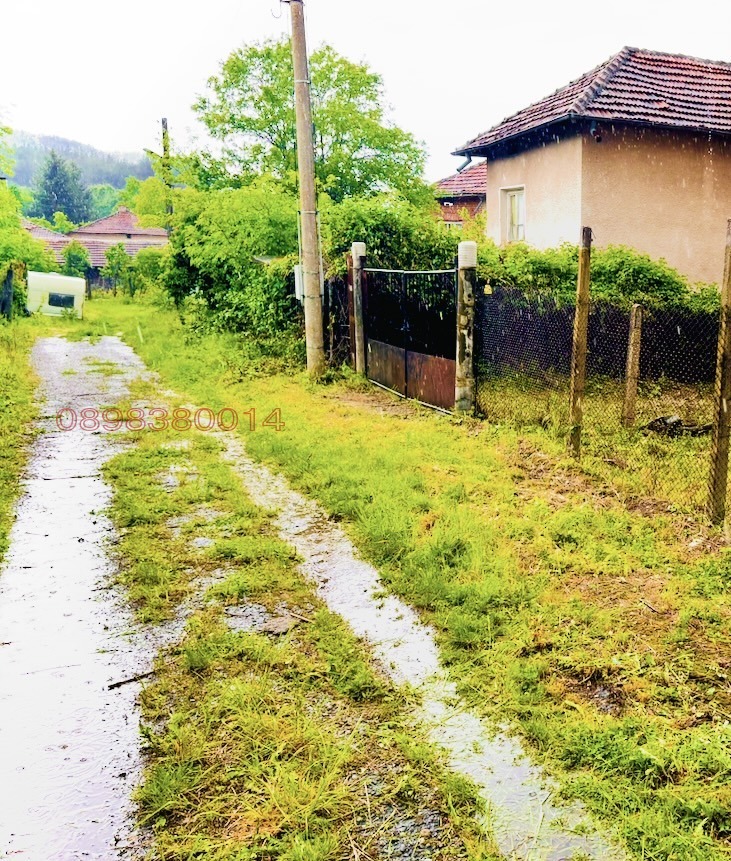 Продава КЪЩА, с. Горно Озирово, област Монтана, снимка 7 - Къщи - 54571749