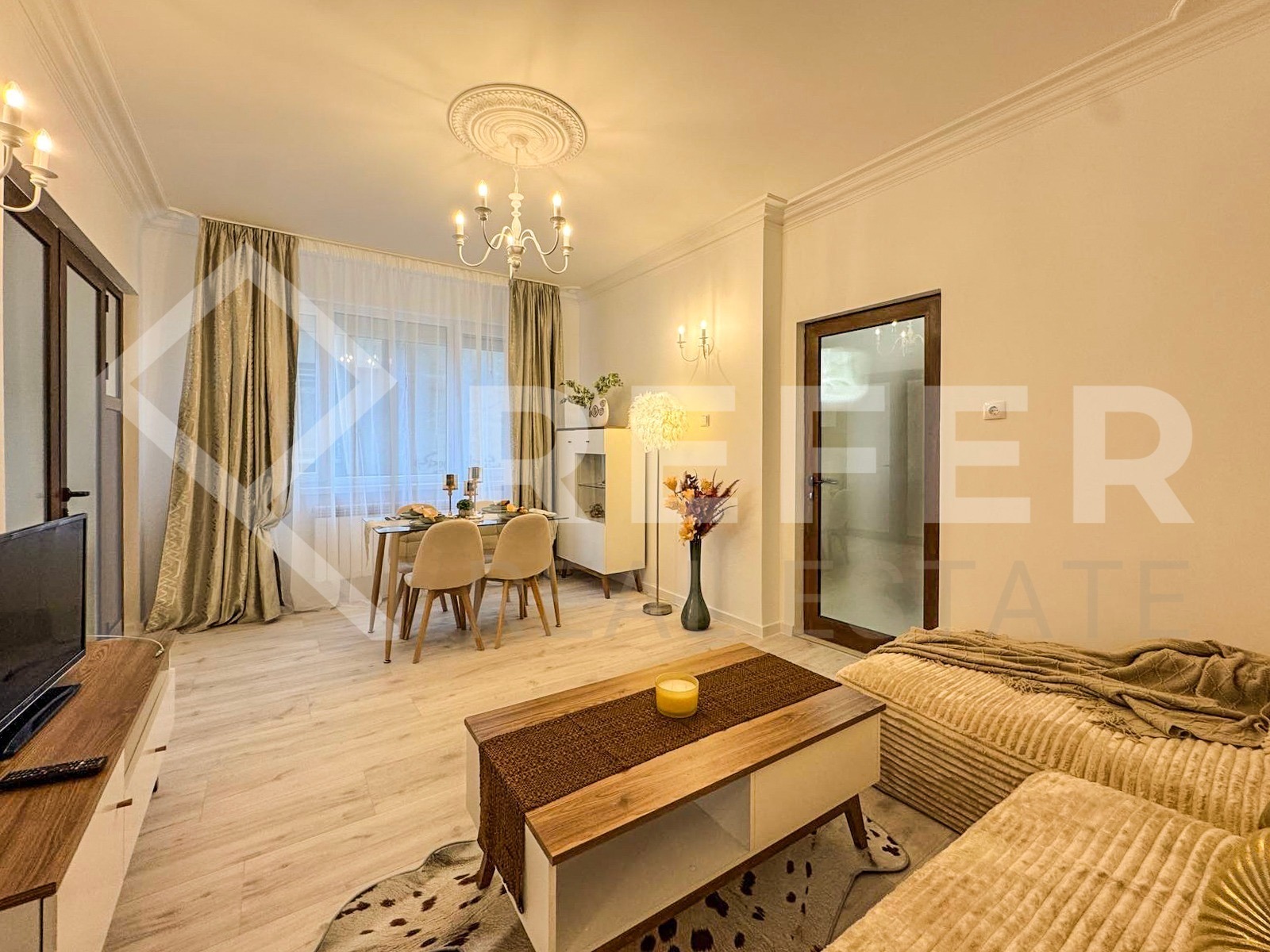 Продава 3-СТАЕН, гр. София, Център, снимка 7 - Апартаменти - 55502511