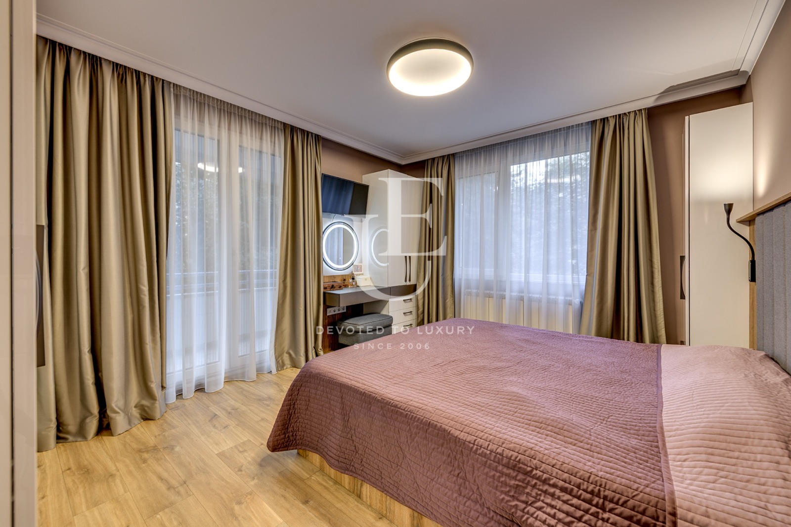 Продава 4-СТАЕН, гр. София, Иван Вазов, снимка 4 - Апартаменти - 56192159