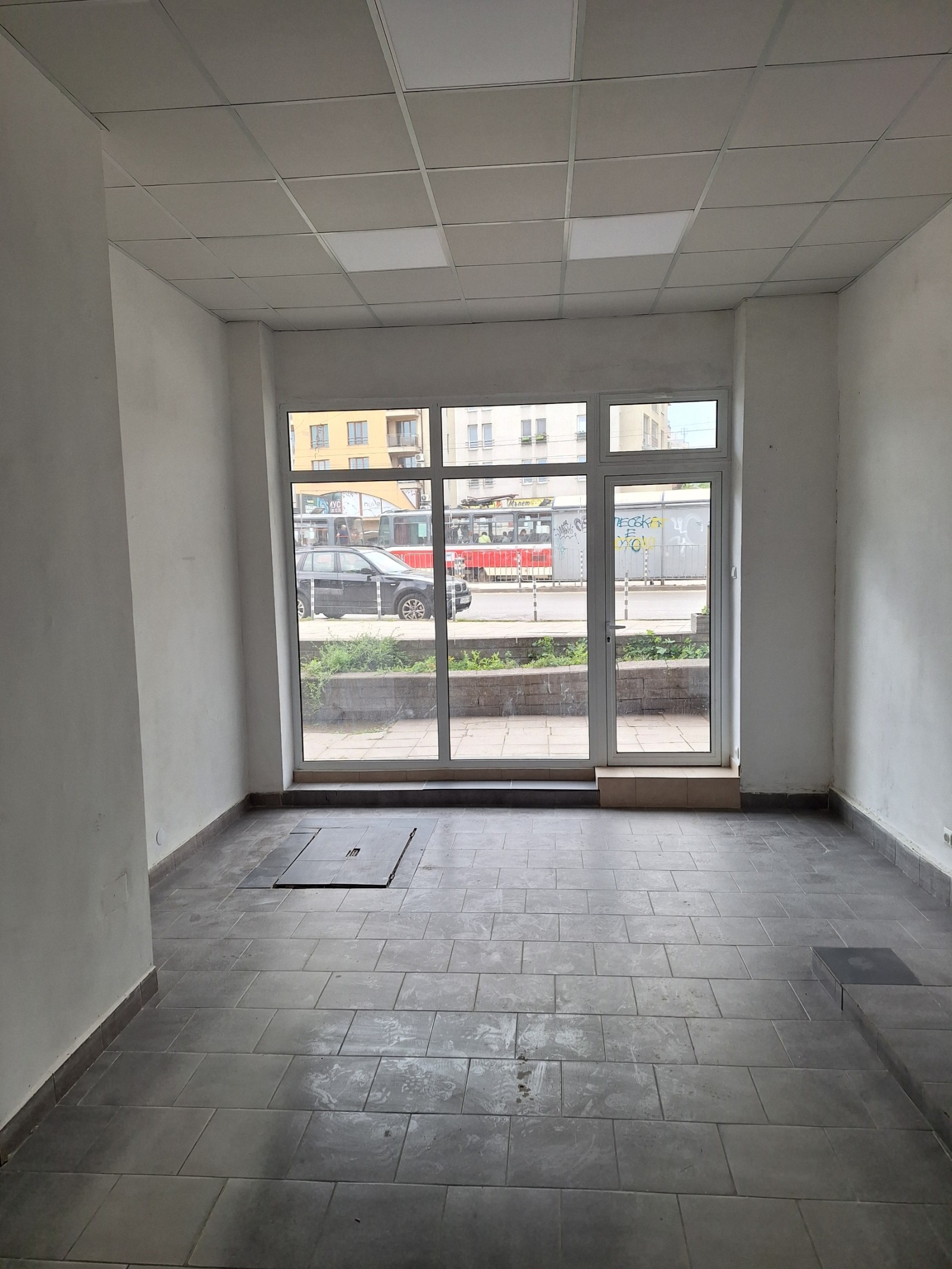 Продава МАГАЗИН, гр. София, Център, снимка 8 - Магазини - 54251130