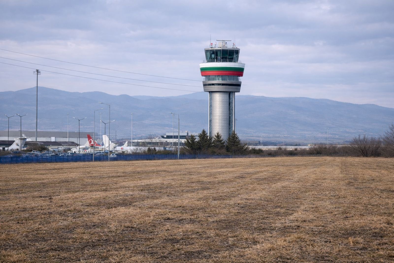 Продава ПАРЦЕЛ, гр. София, Летище София, снимка 2 - Парцели - 53686527