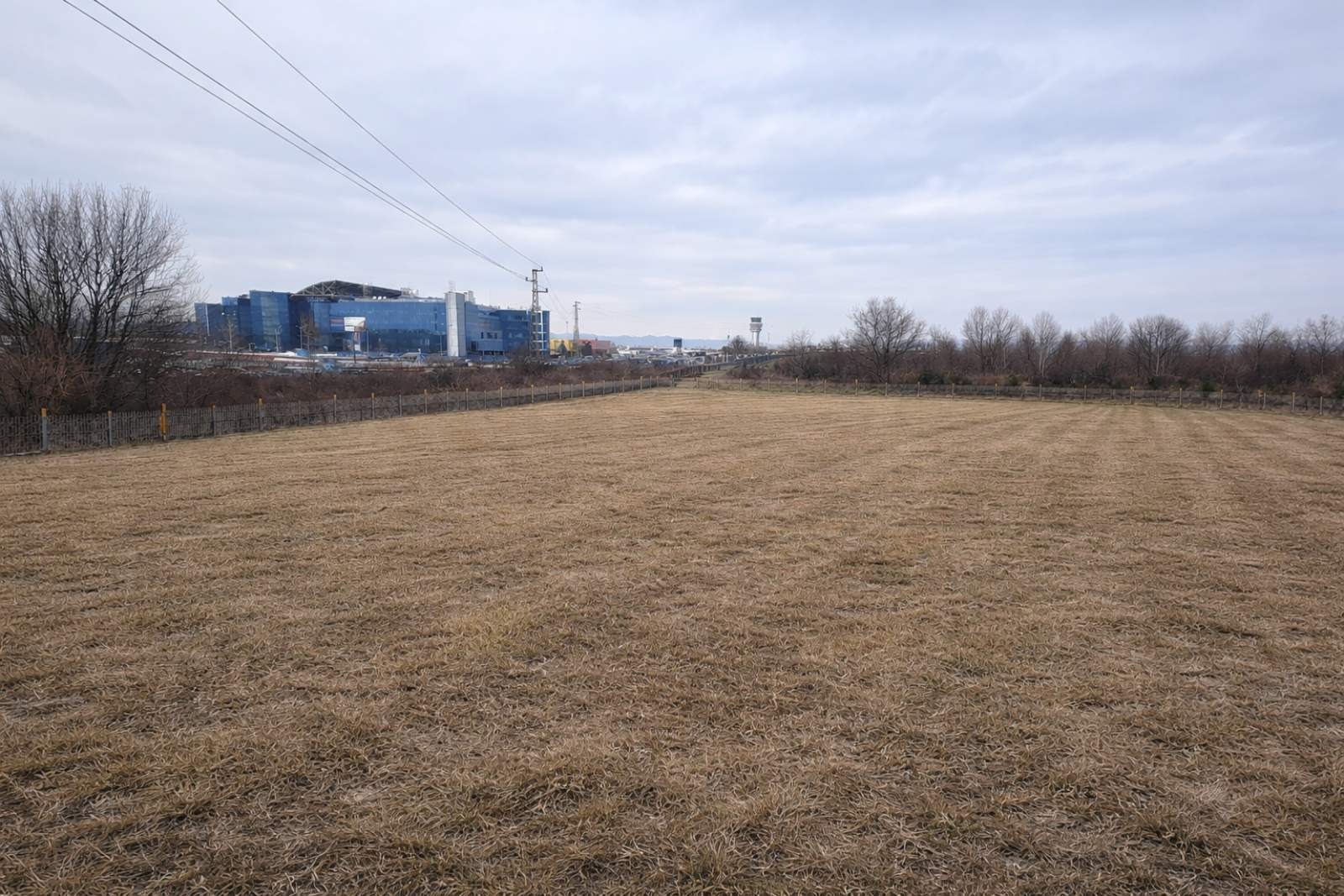 Продава ПАРЦЕЛ, гр. София, Летище София