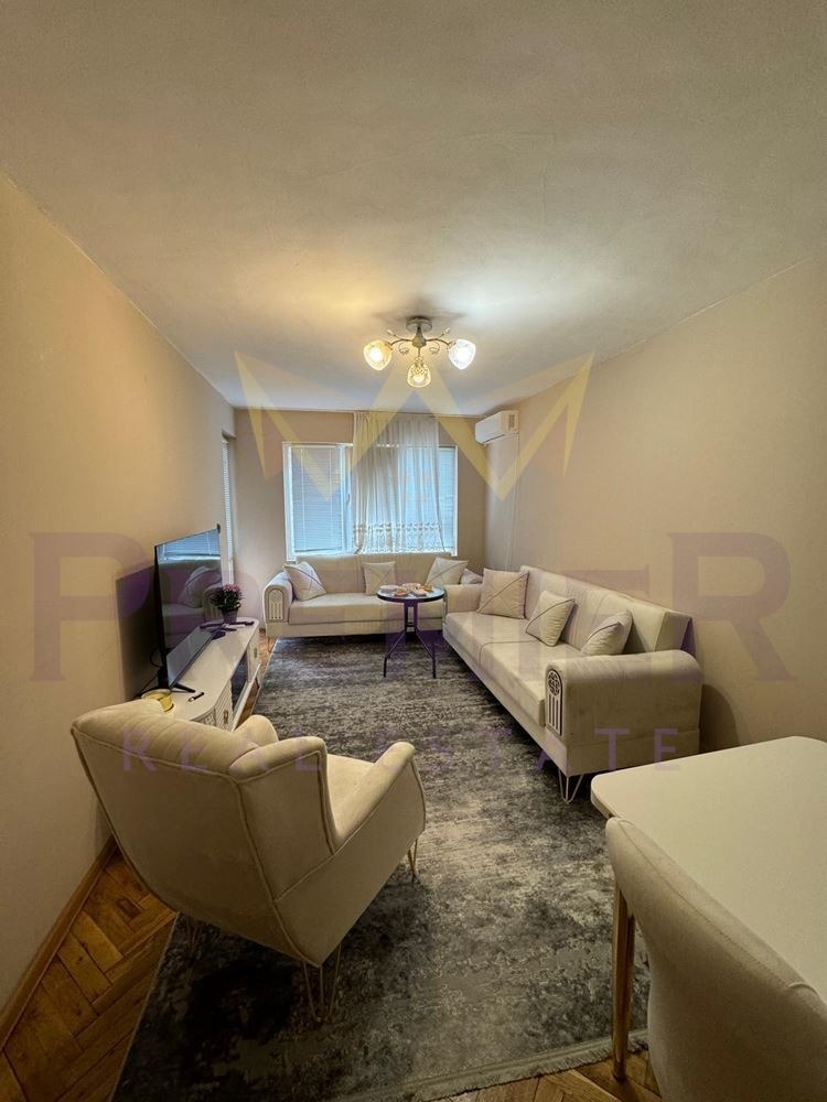 Продава 3-СТАЕН, гр. Варна, Лятно кино Тракия, снимка 2 - Апартаменти - 52629488