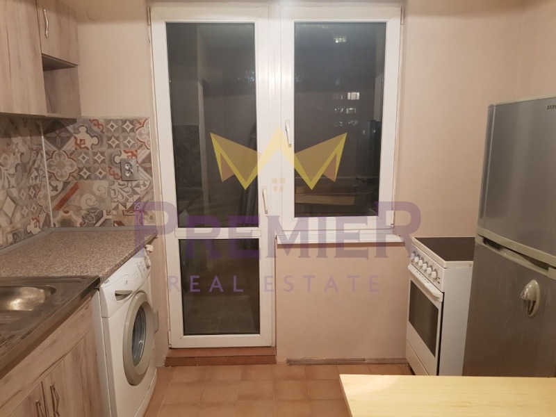 Продава 3-СТАЕН, гр. Варна, Лятно кино Тракия, снимка 4 - Апартаменти - 52629488