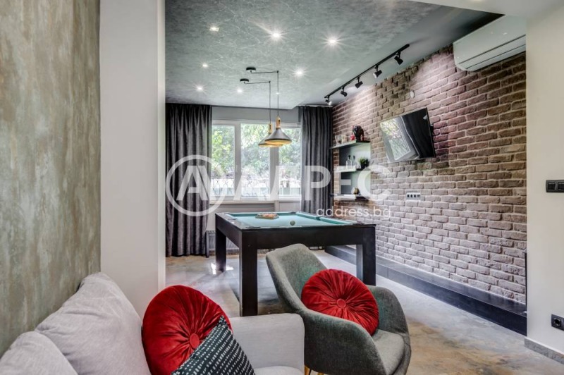 Продава 3-СТАЕН, гр. София, Център