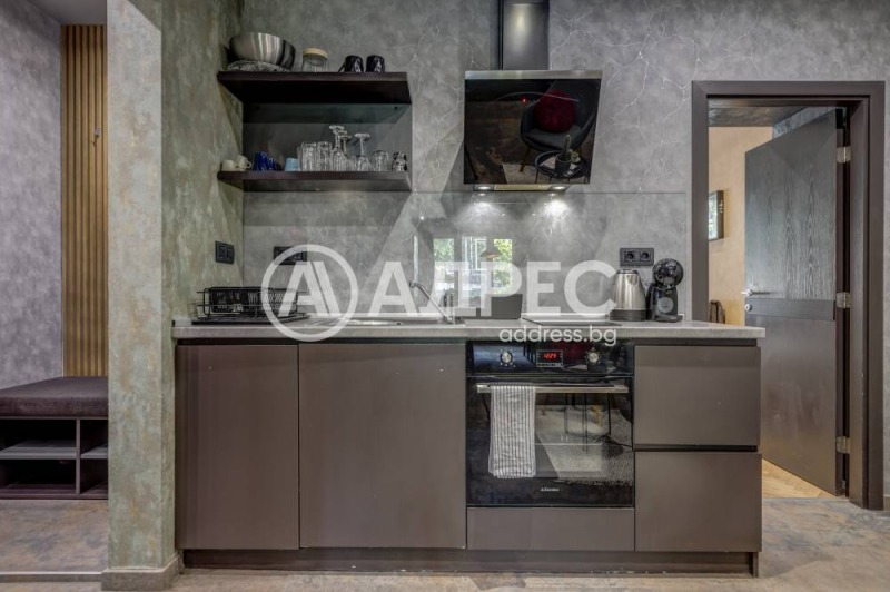 Продава 3-СТАЕН, гр. София, Център, снимка 6 - Апартаменти - 52703731