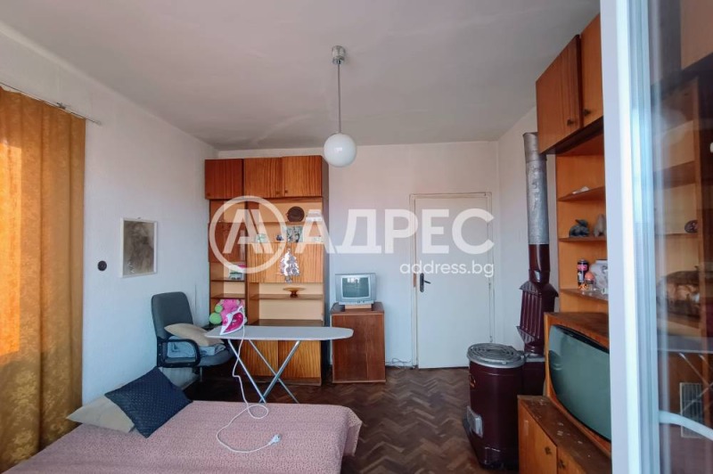 Продава ЕТАЖ ОТ КЪЩА, гр. Ямбол, Център, снимка 3 - Етаж от къща - 53454025