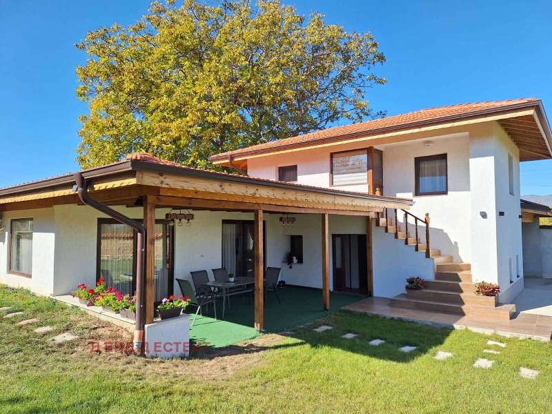 Till salu  Hus region Stara Zagora , Elhovo (Nikolaevo) , 704 kvm | 90187637 - bild [5]