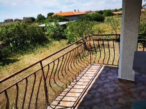 Продава КЪЩА, с. Божурец, област Добрич, снимка 7 - Къщи - 52794324