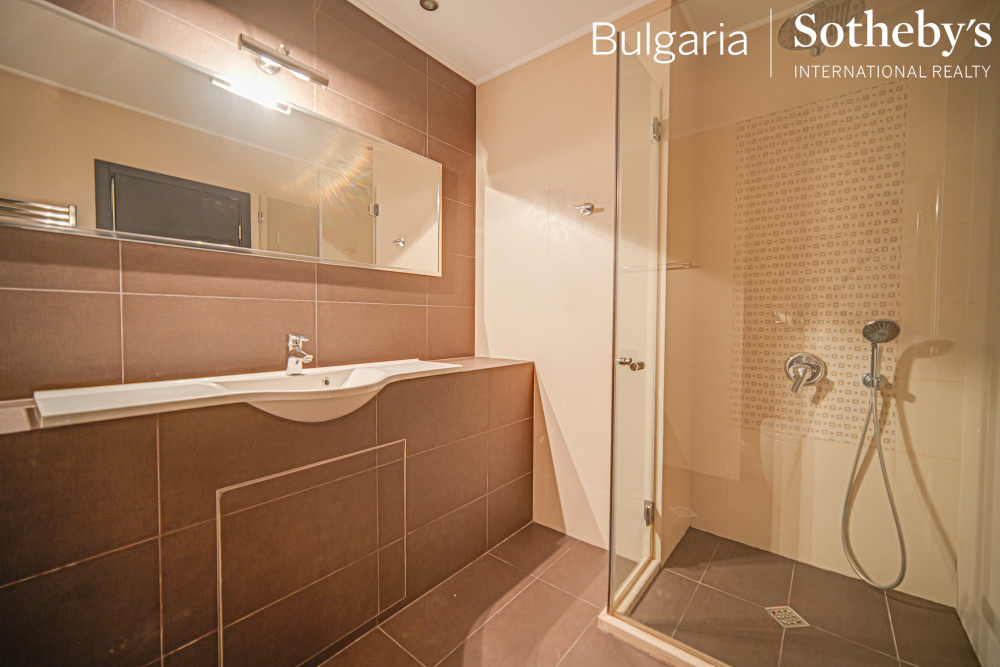 Продава 4-СТАЕН, гр. София, Лозенец, снимка 16 - Апартаменти - 55013948