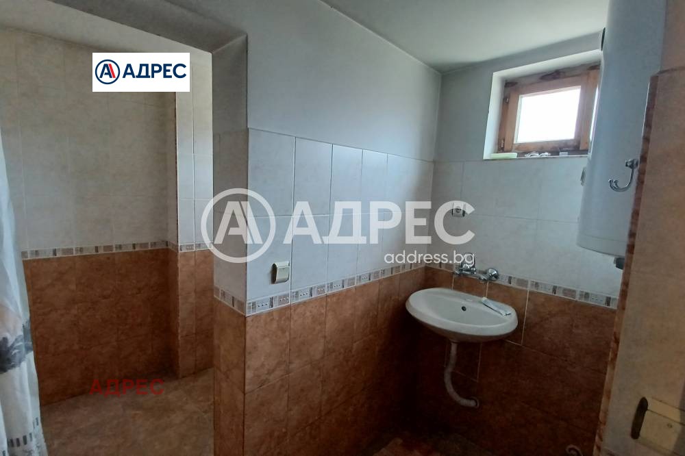 Продава КЪЩА, гр. Аксаково, област Варна, снимка 7 - Къщи - 54643782
