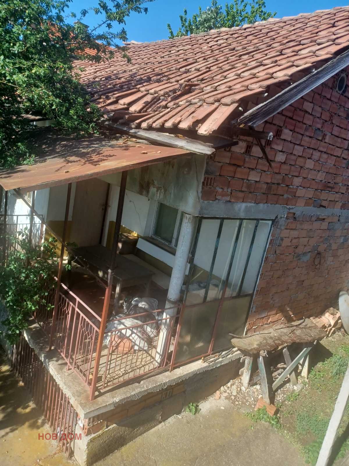 Продава ВИЛА, гр. Враца, Студентски град, снимка 2 - Вили - 53735047