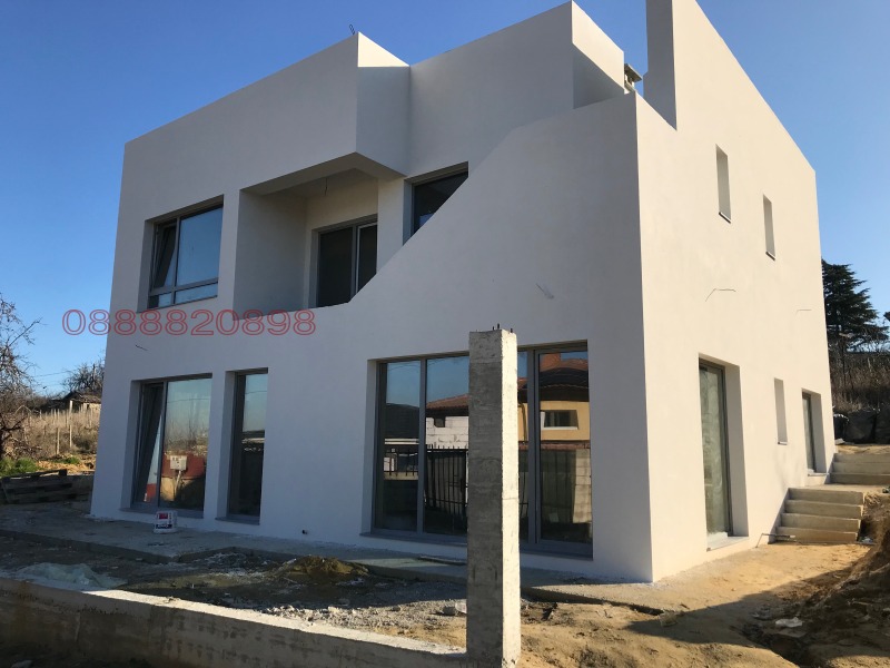 Продава КЪЩА в град Варна, м-т Зеленика - 250 кв.м / 335 000 € » 655 203.05 лв.