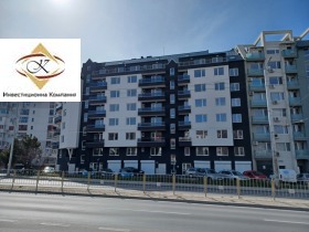 Loft Vazrasjdane 2, Varna 1