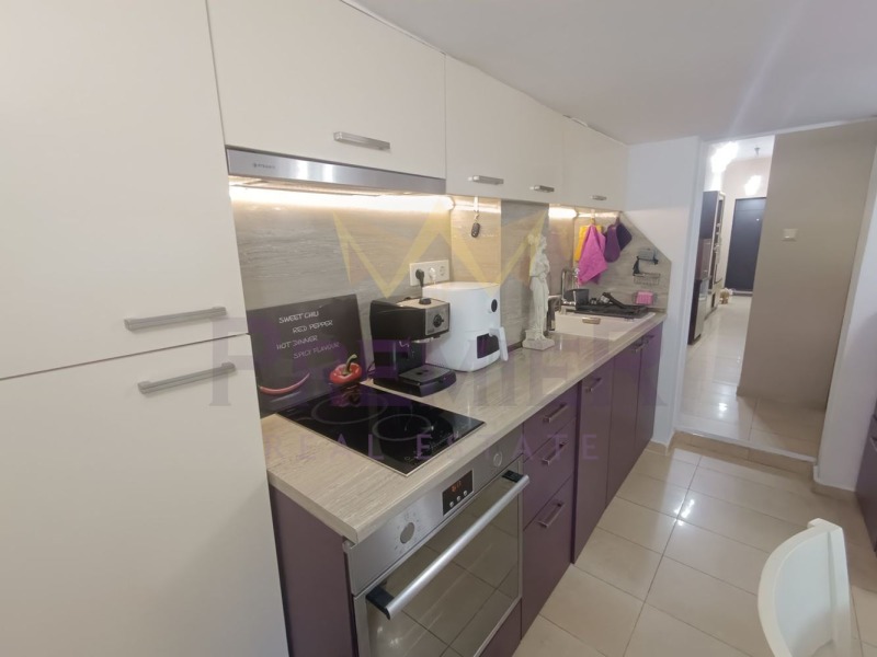 En venta  1 dormitorio Varna , Koljozen pazar , 65 metros cuadrados | 98503422 - imagen [11]