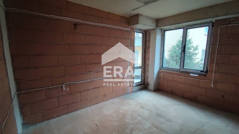 In vendita  2 camere da letto Plovdiv , Mladegki Halm , 112 mq | 23764228 - Immagine [3]